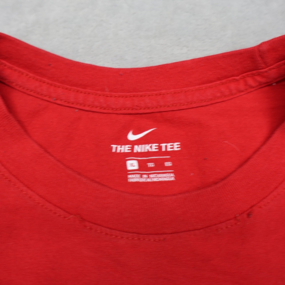 Nike Shirt Youth XL Red Swoosh Logo Graphic Short Sleeve Crewneck The Nike Tee - Picture 3 of 12
